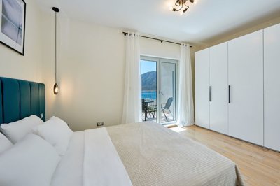 662110dabd8d8d8a8c61fc73820-20kotor2c20dobrot