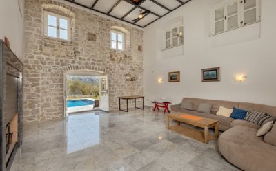 9-historic-renovated-complex-of-stone-villas-