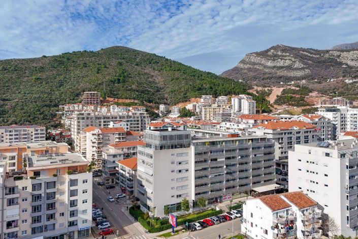 Image No.2-Appartement de 2 chambres à vendre à Budva