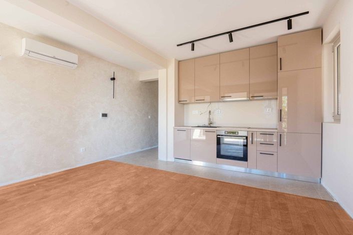 Image No.10-Appartement de 2 chambres à vendre à Budva