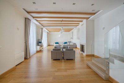 6-3-luxury-villa-with-open-views-of-the-sea-a