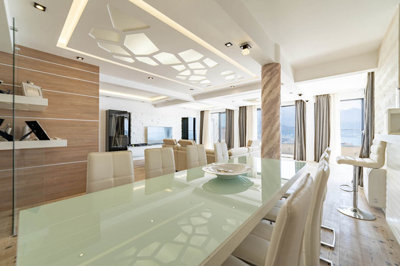 8-luxury-4-bdr-apartment-with-large-terrace