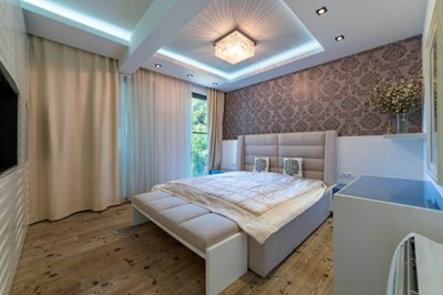 12-luxury-4-bdr-apartment-with-large-terrace