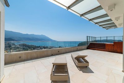 3-luxury-4-bdr-apartment-with-large-terrace