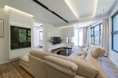 7-luxury-4-bdr-apartment-with-large-terrace