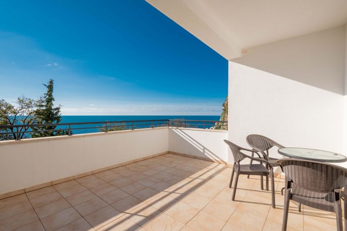 Image No.20-Villa de 4 chambres à vendre à Budva