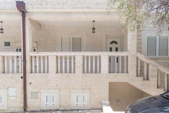 Image No.13-2 Bed Apartment for sale