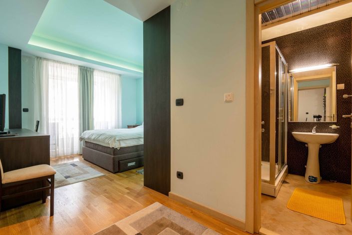 Image No.11-Appartement de 3 chambres à vendre à Budva