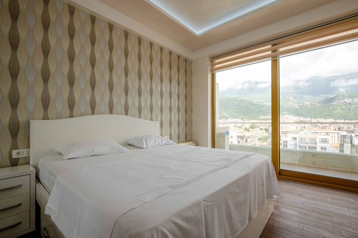 Image No.16-2 Bed Apartment for sale