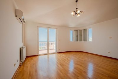 13-villa-near-the-sea-dobre-vode-bar