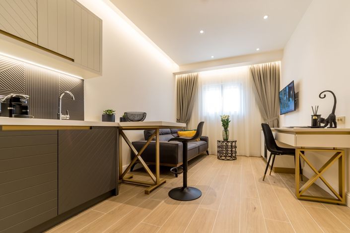 Image No.24-9 Bed Hotel for sale