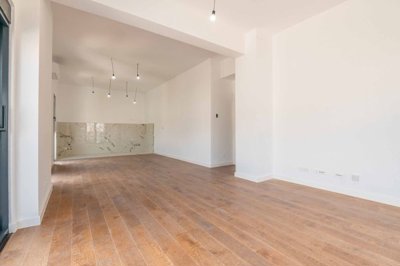 8-3bdr-apartment-with-sea-view