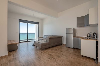 9-new-seafront-apartments-sutomore