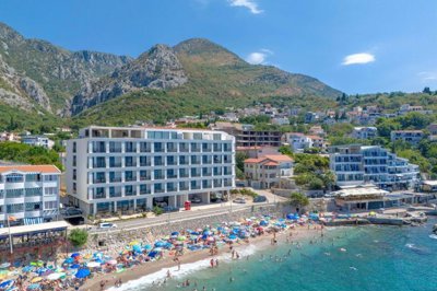 2-new-seafront-apartments-sutomore