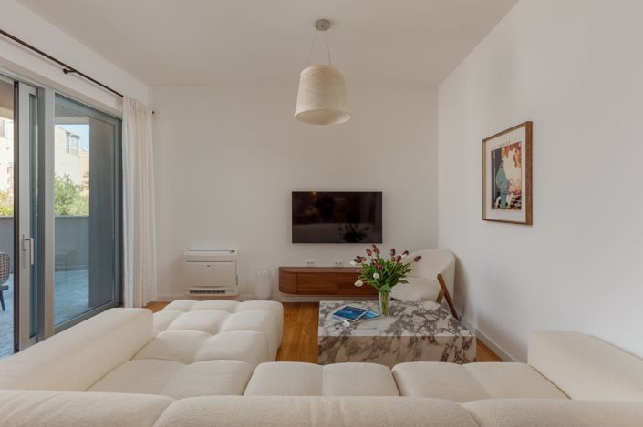 Image No.3-3 Bed Apartment for sale