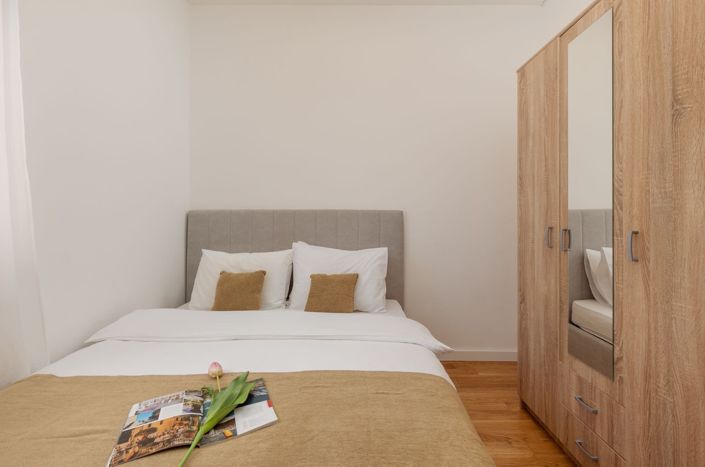 Image No.8-3 Bed Apartment for sale