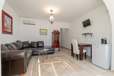 6-one-bedroom-apartment-with-open-sea-view-pr