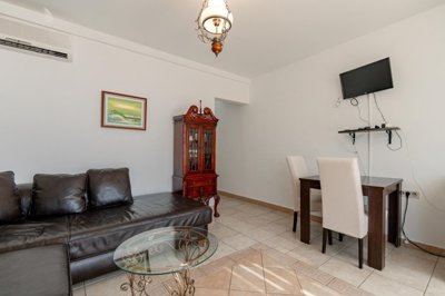 8-one-bedroom-apartment-with-open-sea-view-pr