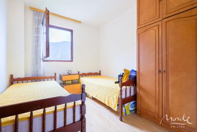 prostornyj-3-etazhnyj-dom-v-dobrote-v-shagovoj-dostupnosti-ot-morya_04