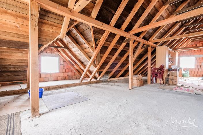 Image No.29-Maison de 6 chambres à vendre à Dobrota