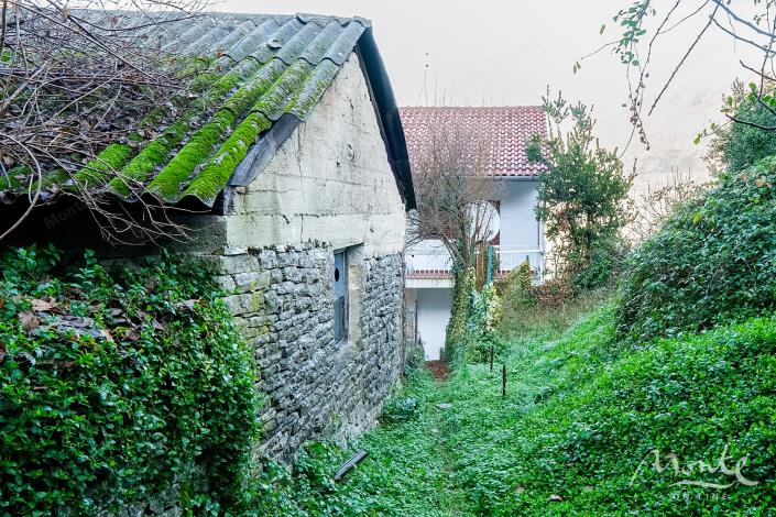 Image No.10-7 Bed House for sale