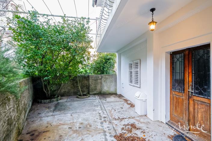 Image No.18-7 Bed House for sale