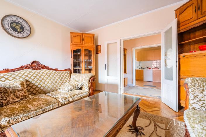 Image No.8-2 Bed House for sale