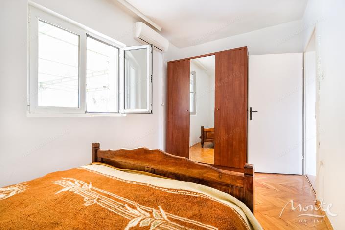 Image No.15-2 Bed House for sale