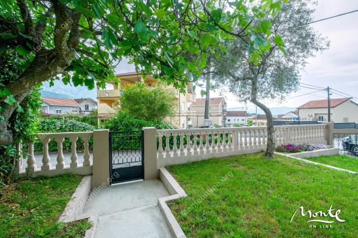 Image No.16-Maison de 4 chambres à vendre à Tivat