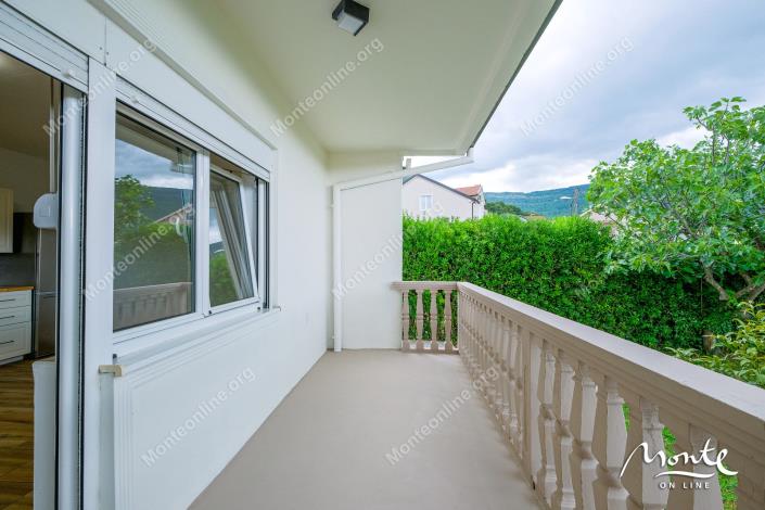 Image No.25-Maison de 4 chambres à vendre à Tivat