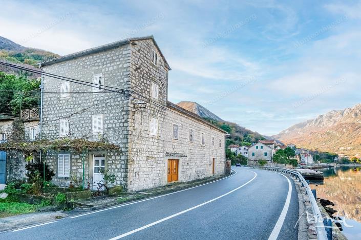 Image No.15-4 Bed House for sale