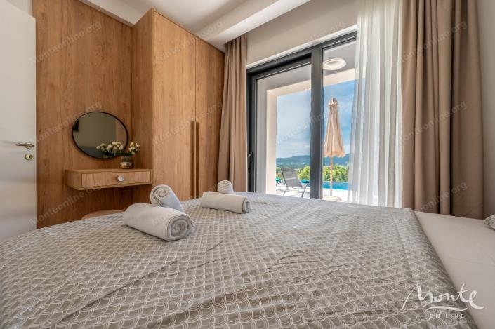 Image No.32-4 Bed Villa for sale