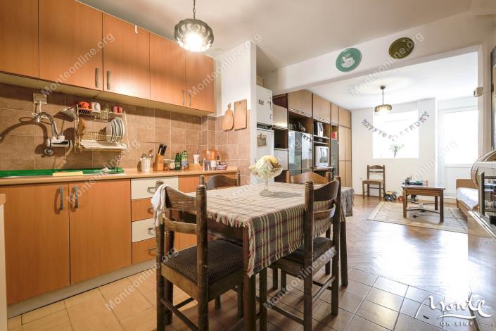 Image No.2-4 Bed Townhouse for sale