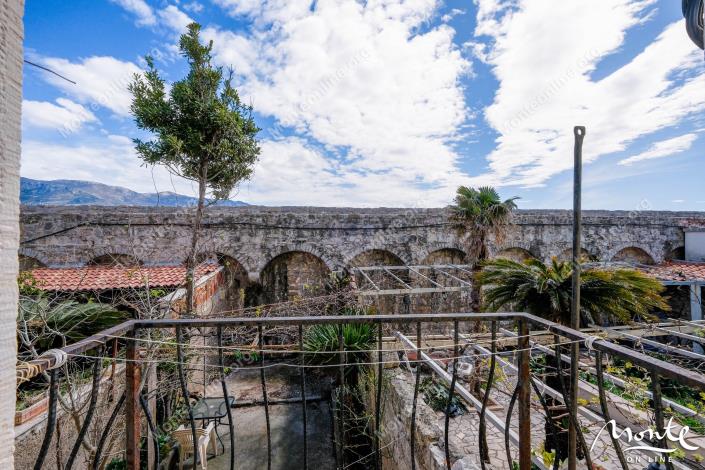 Image No.9-4 Bed Townhouse for sale