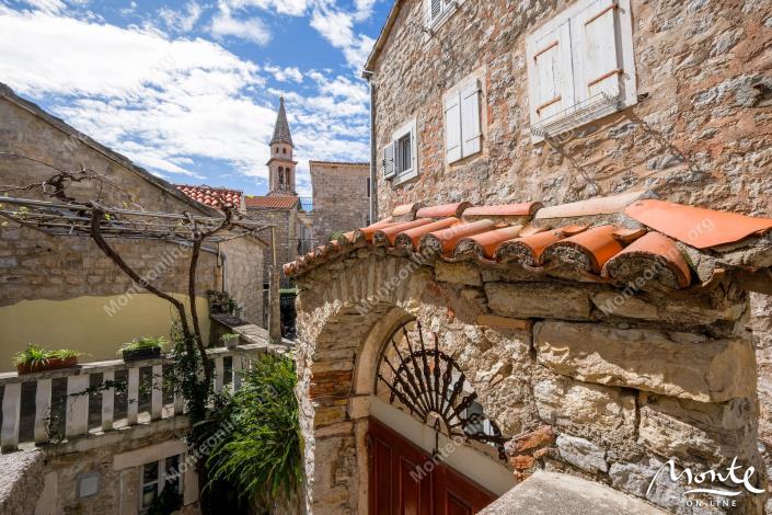 Image No.21-4 Bed Townhouse for sale