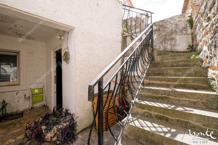 Image No.23-4 Bed Townhouse for sale