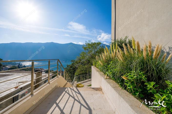 Image No.8-3 Bed Apartment for sale