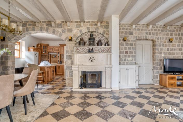 Image No.11-Maison de 4 chambres à vendre à Budva