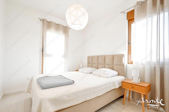 Image No.7-2 Bed Flat for sale