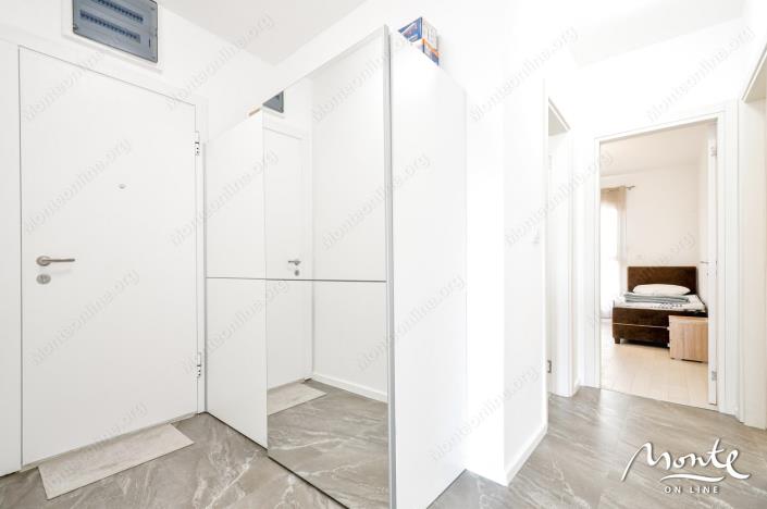 Image No.11-2 Bed Flat for sale