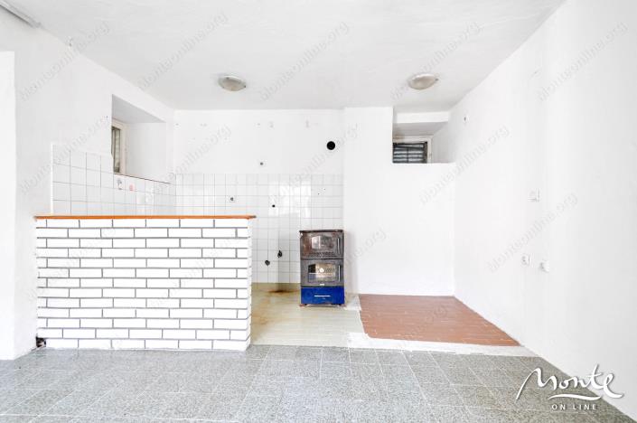 Image No.19-Maison de 4 chambres à vendre à Tivat