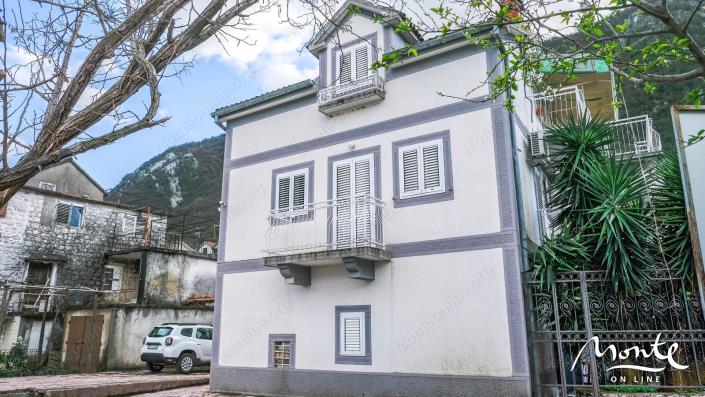 Image No.3-4 Bed House for sale