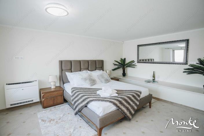 Image No.38-Villa de 4 chambres à vendre à Tivat