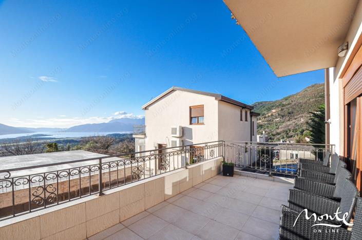 Image No.19-Maison de 3 chambres à vendre à Tivat