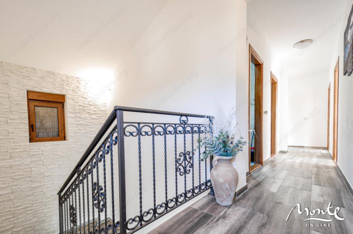 Image No.21-Maison de 3 chambres à vendre à Tivat