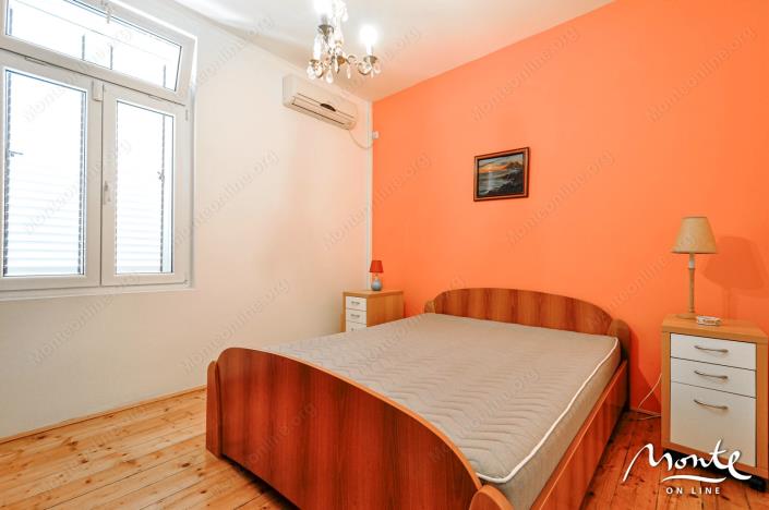 Image No.18-4 Bed Mansion for sale