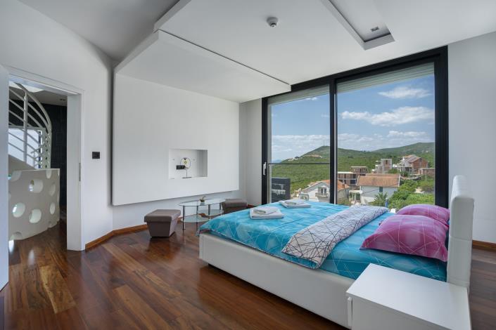 Image No.7-Villa de 7 chambres à vendre à Kotor