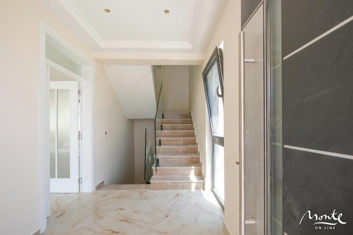 Image No.15-4 Bed Villa for sale