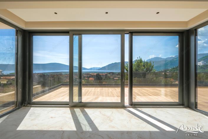 Image No.25-4 Bed Villa for sale