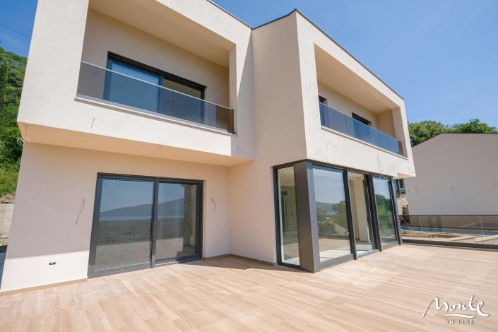 Image No.31-4 Bed Villa for sale